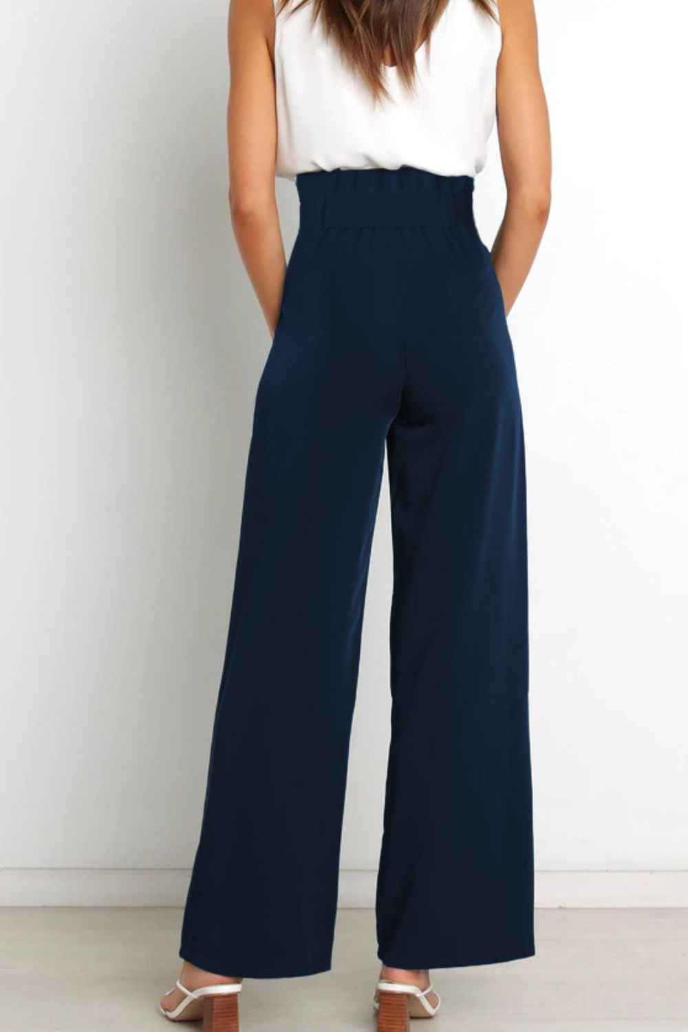 R&B | Hohe Taille Paperbag Hose mit Schleifendetail