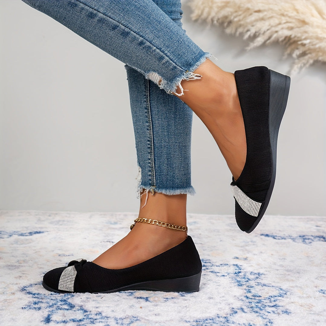 Elegante Kristall-Bogen-Keilabsatz-Sandalen R&B R&B