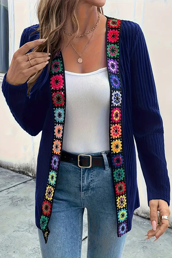 R&B | Strickjacke mit Blumenrand und langen Ärmeln