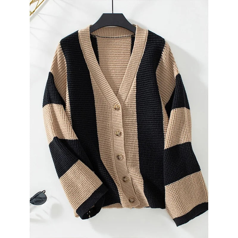 R&B | Gestreifter Oversized-Strickcardigan