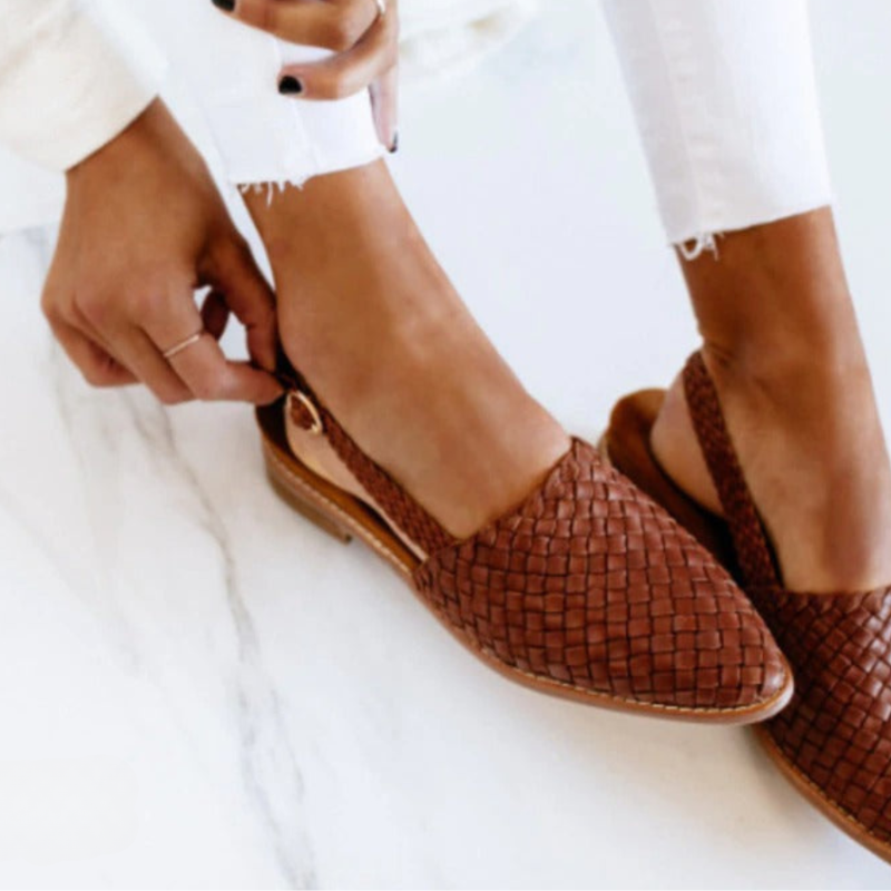 R&B | Handgeflochtene Sandalen