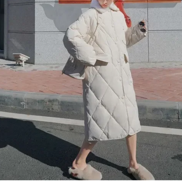 R&B | Stylische Übergroße Steppjacke mit Pelzkragen und Knöpfen Ideal für Herbst/Winter