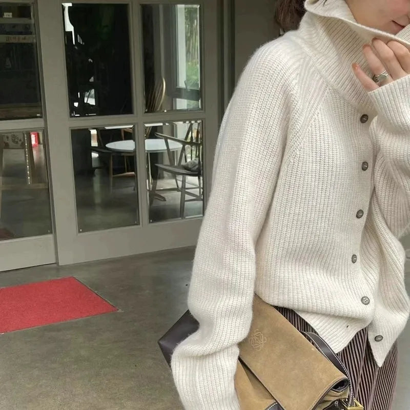 R&B | Gemütlicher Strick-Turtleneck-Pullover mit Knöpfen