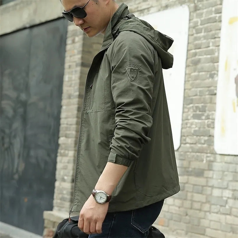 R&B | Wasserdichte Outdoor Herrenjacke mit Abnehmbarem Kapuzenverband