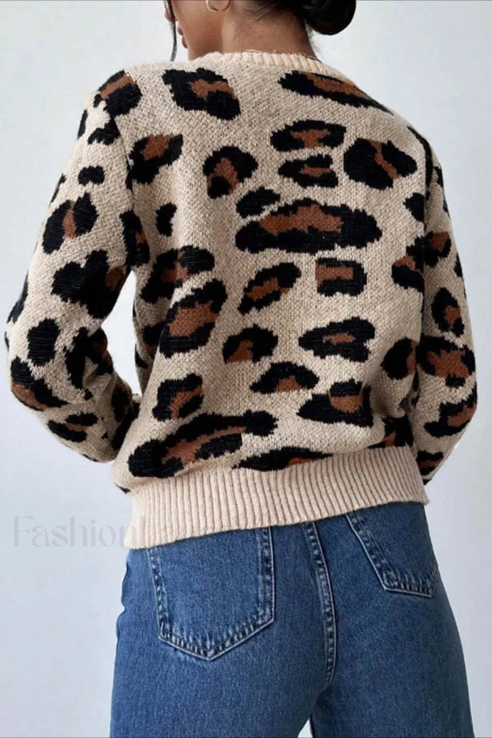 R&B | Pullover mit Farbfeld und Leopardenmuster und Rundhalsausschnitt