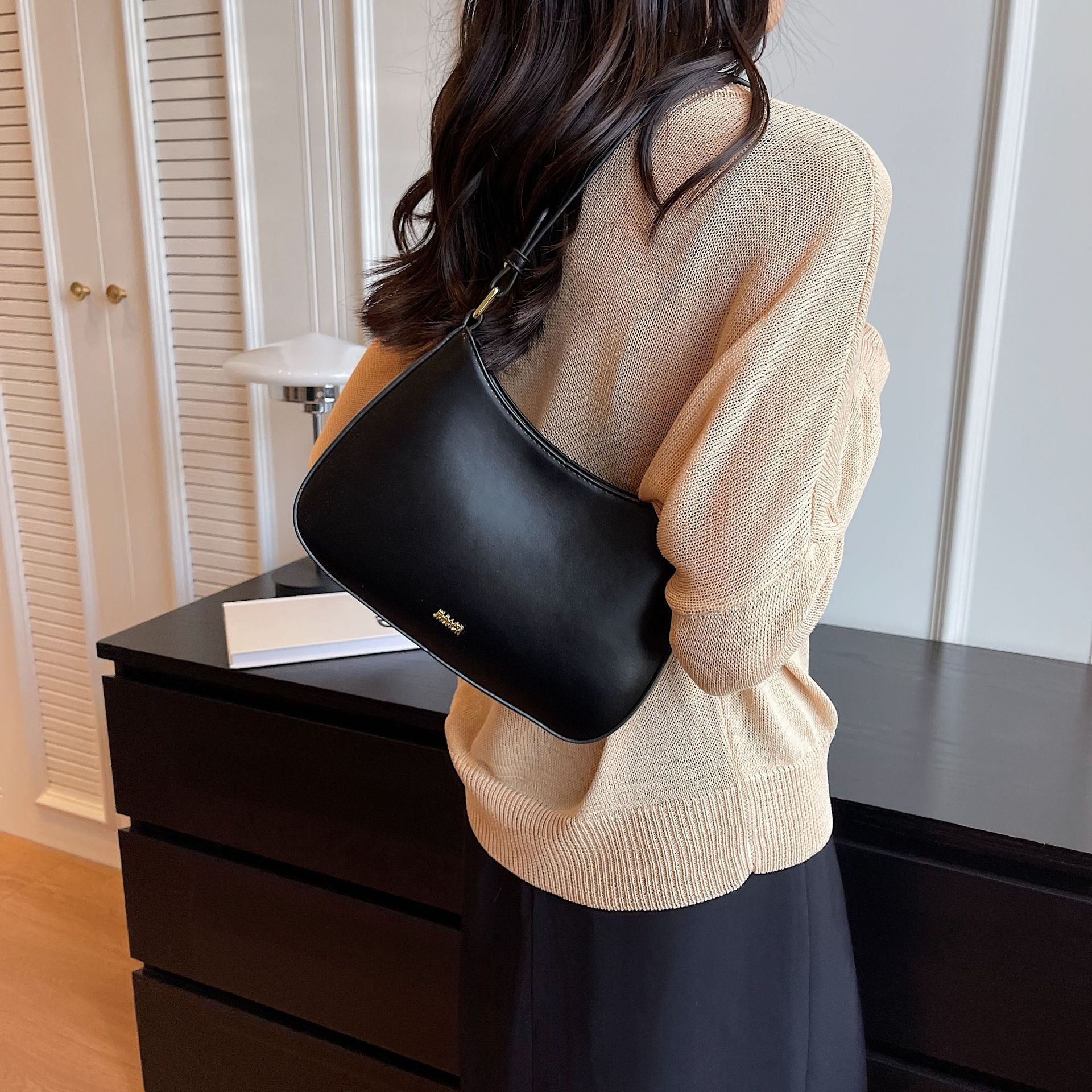 R&B | Stilvolle Kleine Handtasche für Fashion-LiR&Bhaber