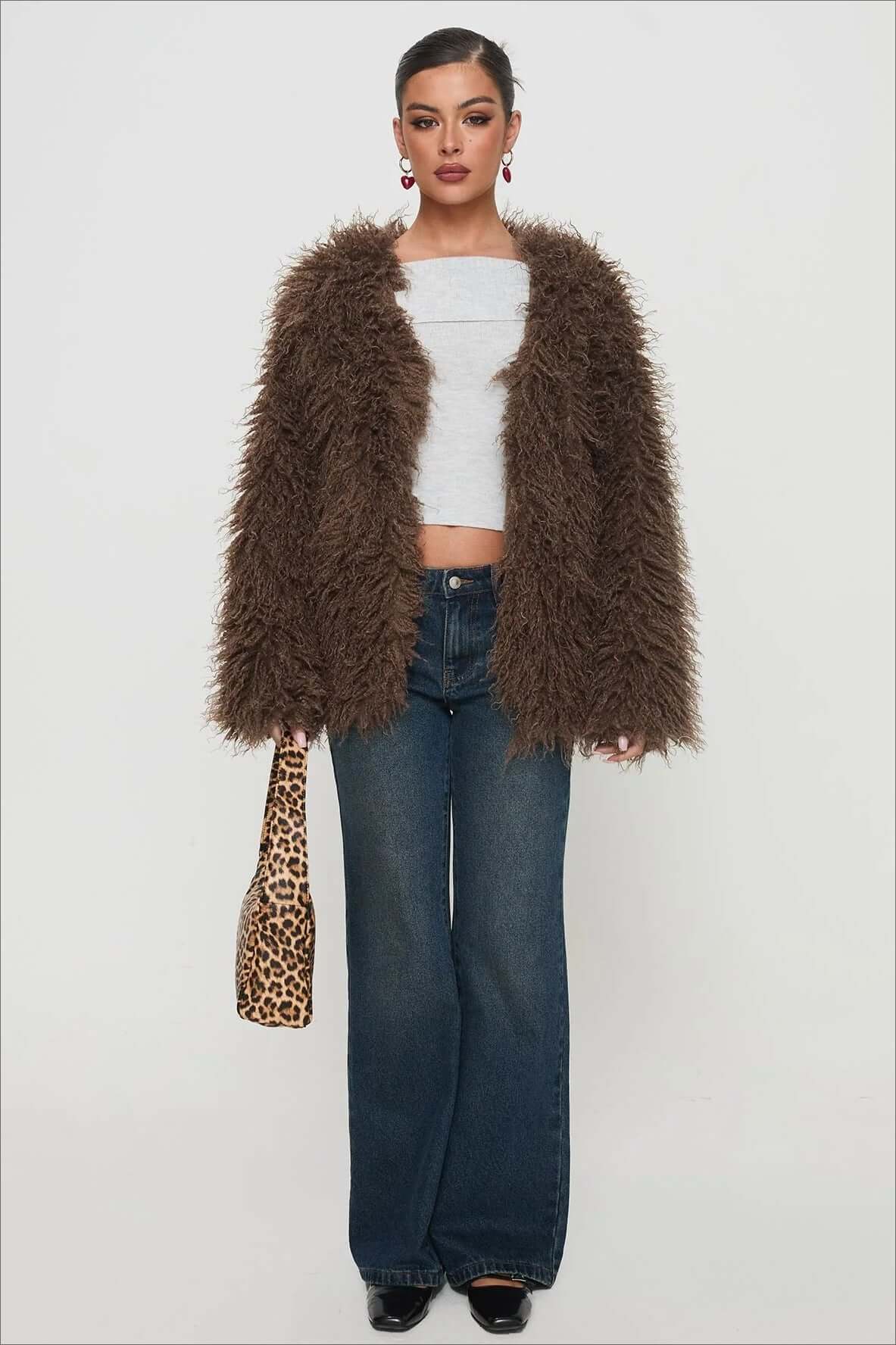 R&B | Fluffy Brown Faux Fur Übergroße Jacke