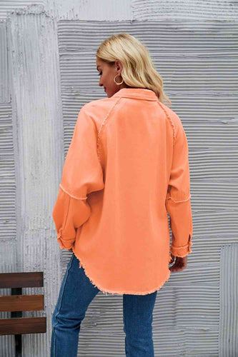 R&B | Raw Hem Kragen Denimjacke