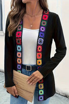 R&B | Strickjacke mit Blumenrand und langen Ärmeln