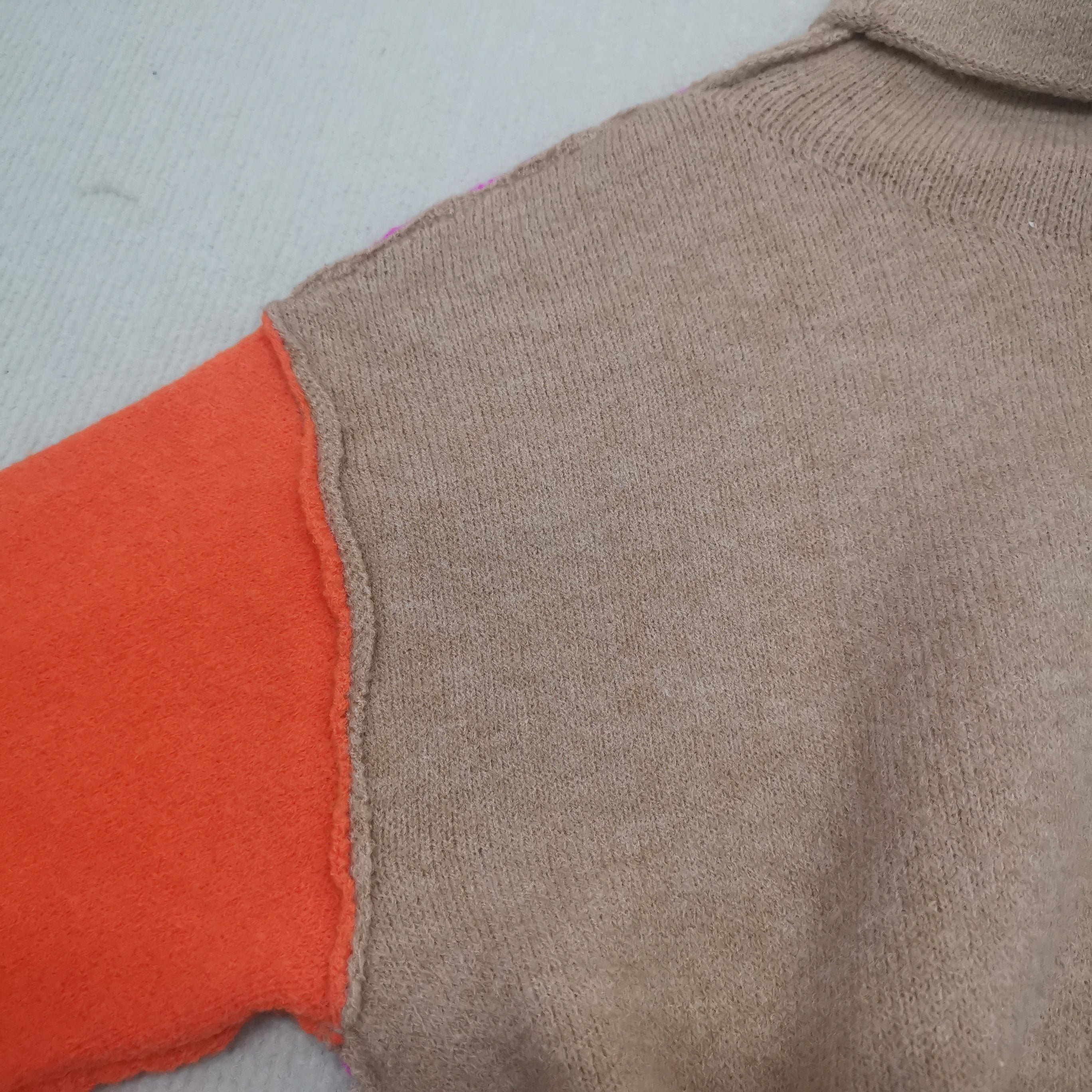 R&B | Schöner Colorblock Pullover