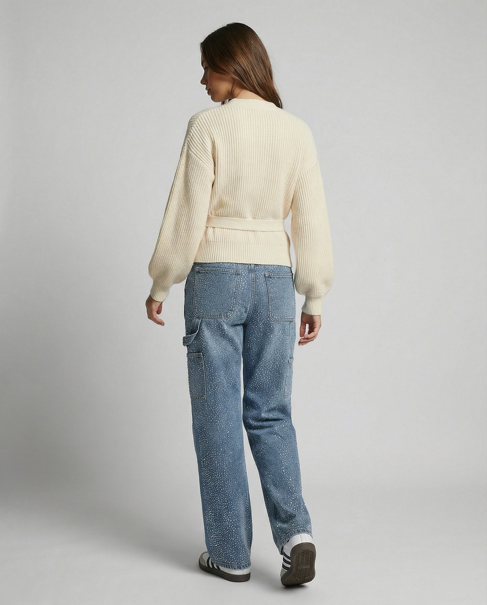 R&B | Jeans mit Glänzenden Details Trendy und Komfortabel