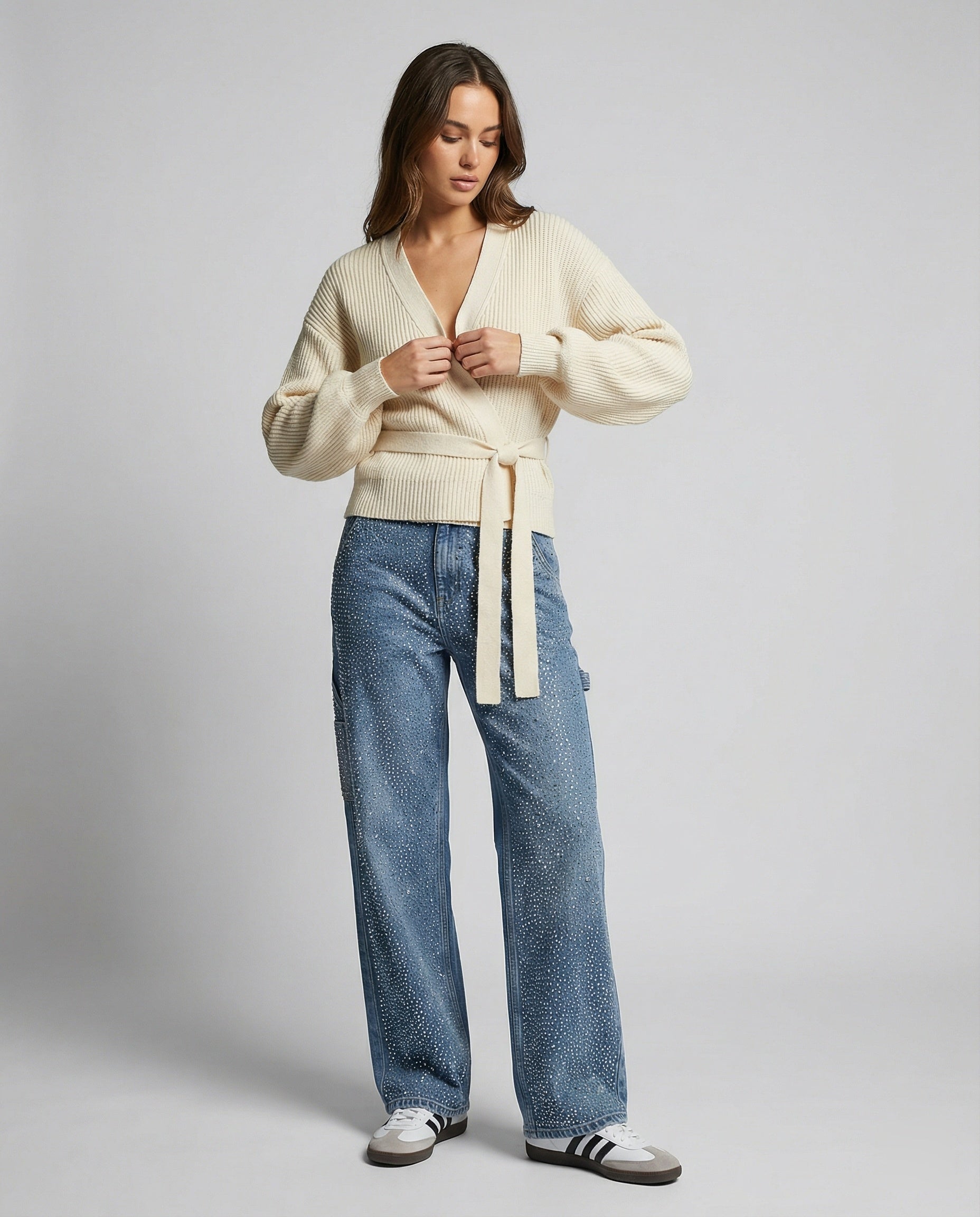 R&B | Jeans mit Glänzenden Details Trendy und Komfortabel
