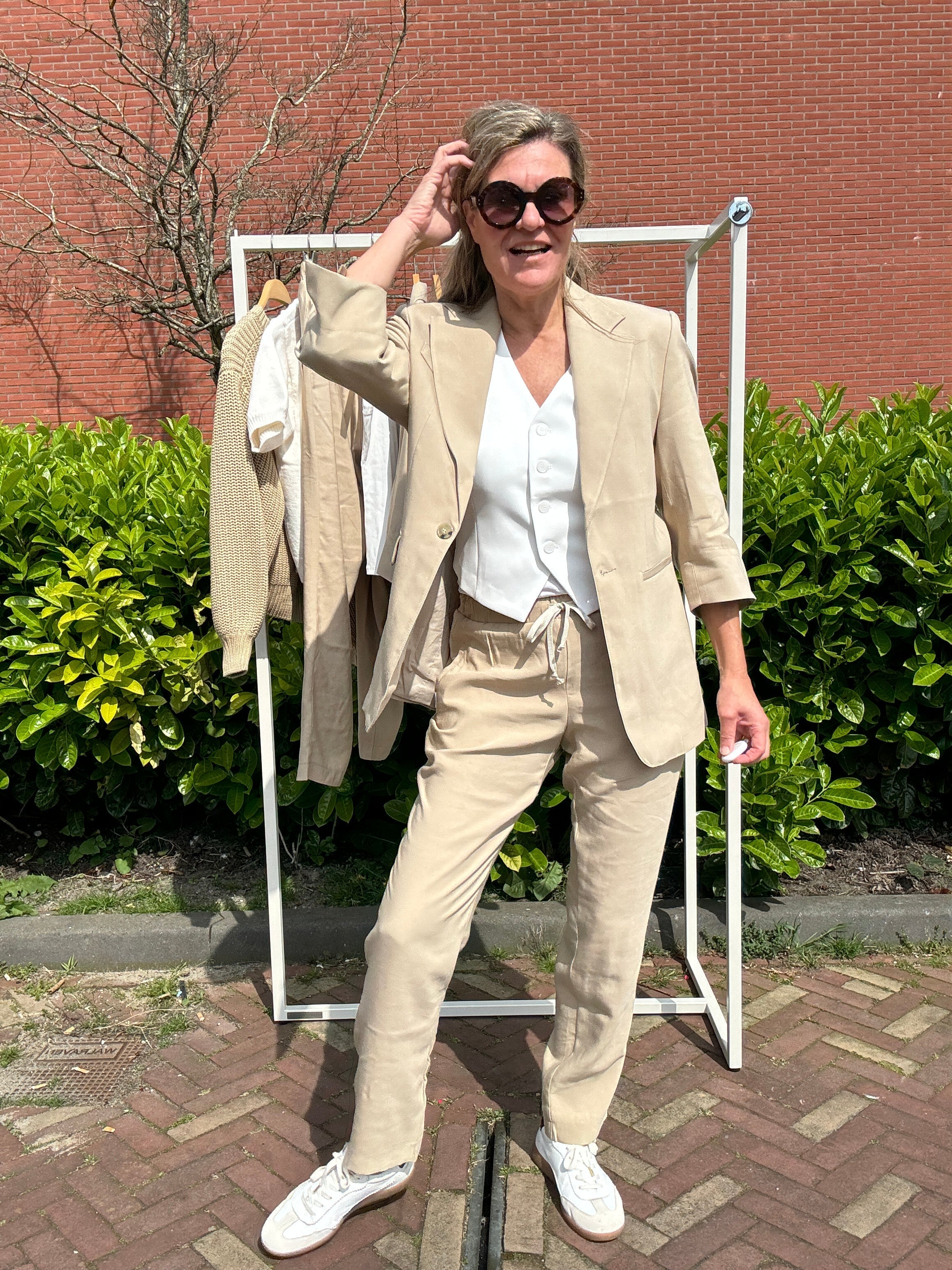EB | Bequeme Damenhose mit elastischem Bund & Taschen