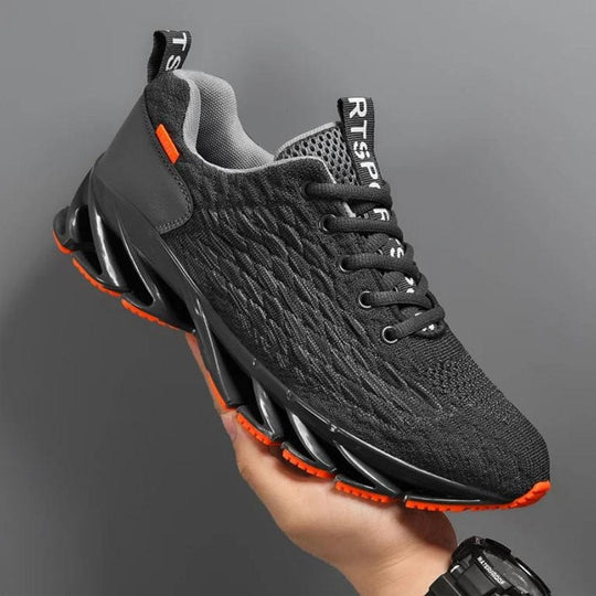 R&B | Hardwell Flexstride Sneaker