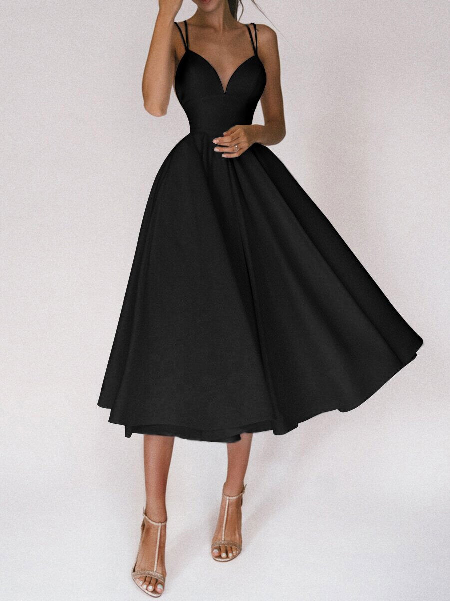 R&B | Grace Das Elegante Trägerkleid mit V-Ausschnitt
