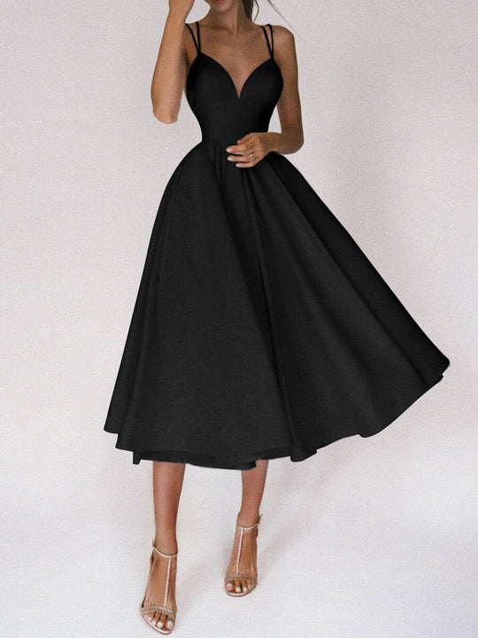 R&B | Grace Das Elegante Trägerkleid mit V-Ausschnitt