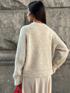 R&B | Kuschelige Strickjacke mit Herzknöpfen
