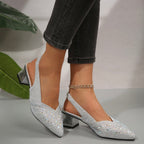 Glanzvolle Absatzsandalen mit funkelnden Kristalldetails R&B R&B