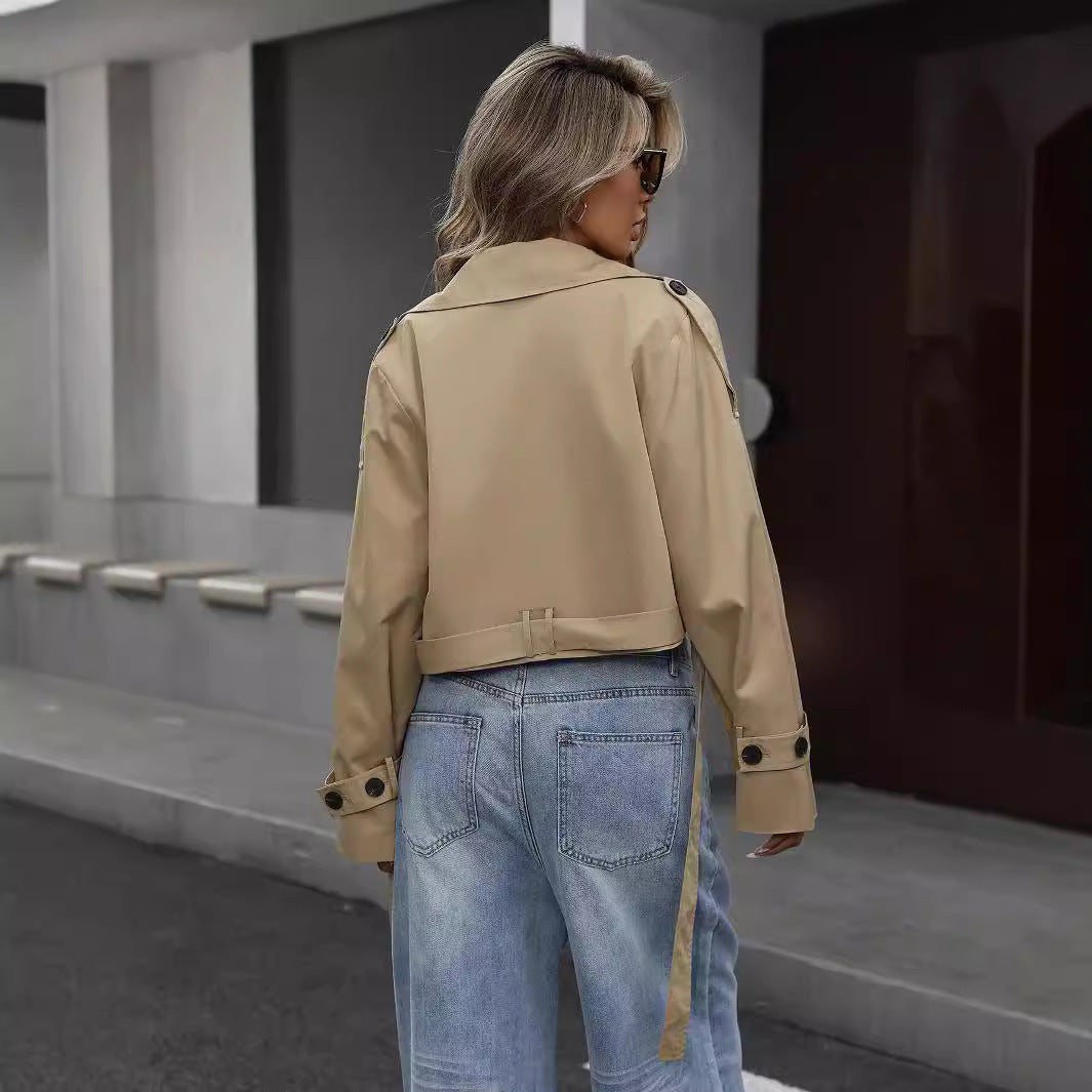 R&B | Khaki Crop Trenchcoat - Eleganter Gurtstil