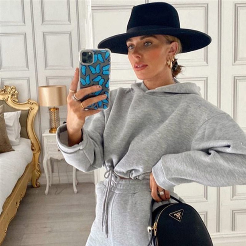 R&B | Jogginganzug Zweiteiler mit Cropped Hoodie