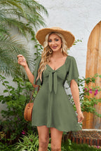 R&B | Kleid mit V-Ausschnitt und Schleife zum Schnüren
