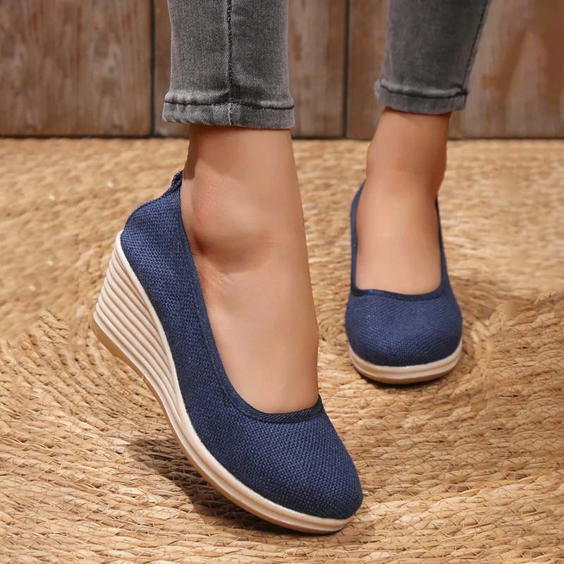 Lässige Keilschuhe