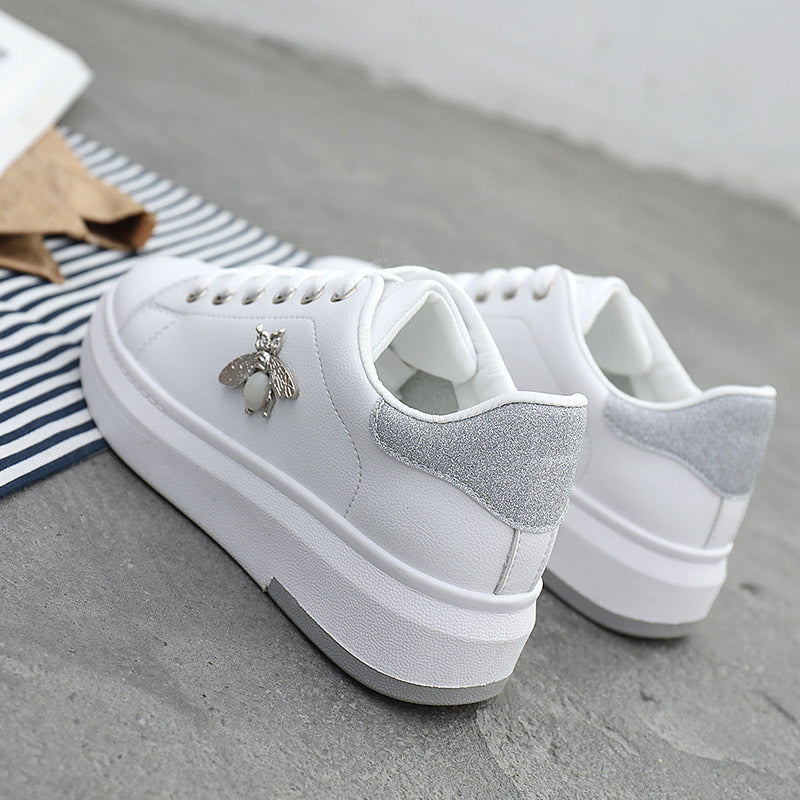 Damen modische Sneaker mit glitzerndem Akzent und Bienenanhänger R&B