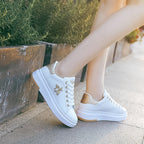 Damen modische Sneakers mit schimmernden Akzenten und Bienenapplikation R&B