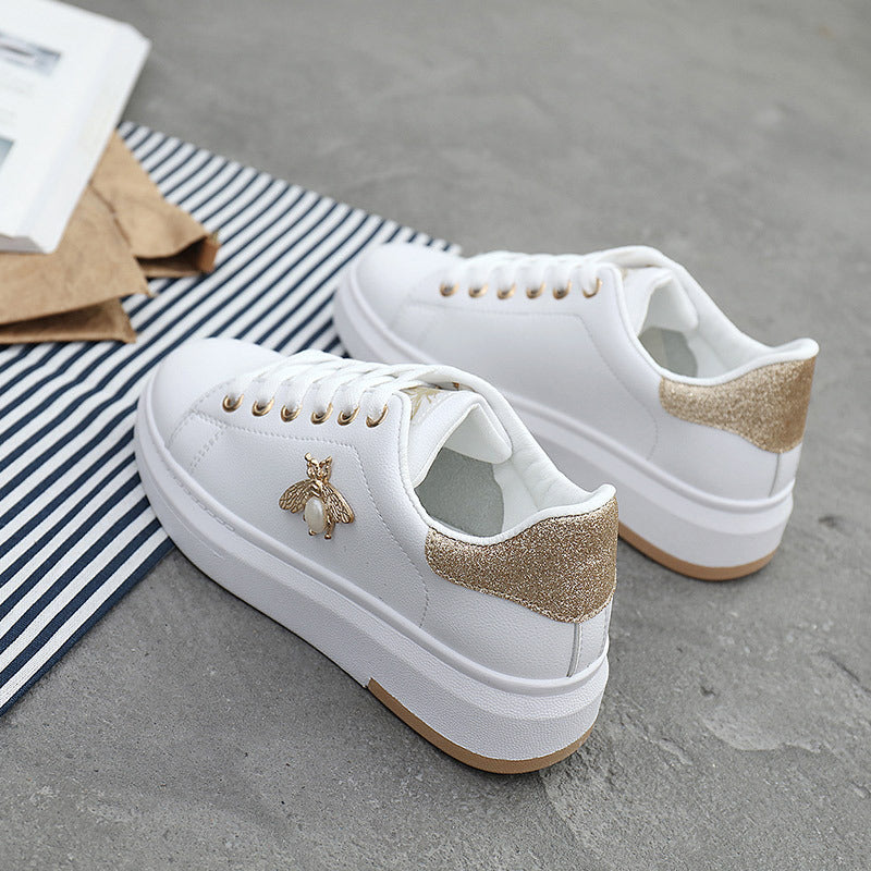 Damen modische Sneakers mit schimmernden Akzenten und Bienenapplikation R&B