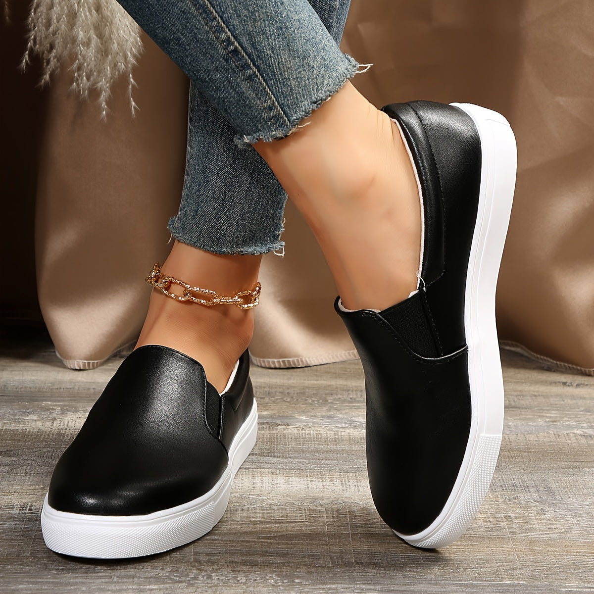 SlipOn Loafer Laura R&B