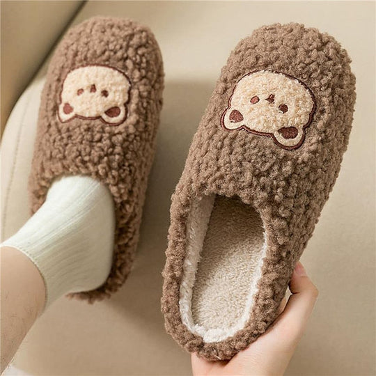 Flauschige Tierpantoffeln