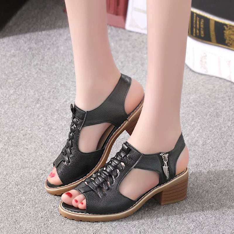 Damen Komfortable Sandalen mit elegantem Riemen-Design und modischem Reißverschluss R&B