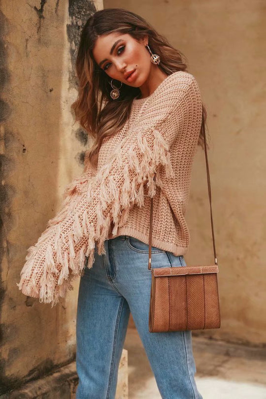 Damen trendiger Grobstrickpullover mit fransigen Ärmeln R&B