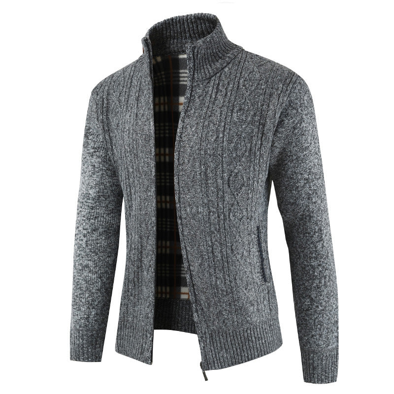Herren Strickjacke mit Zopfdesign und hohem Kragen R&B