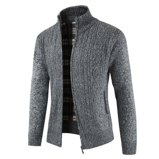 Herren Strickjacke mit Zopfdesign und hohem Kragen R&B