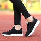 Damen Sportliche Stricksneaker mit atmungsaktiver Textur und rutschfester Sohle