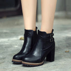 Damen Stiefeletten mit robustem Profil und modischen Schnallen R&B