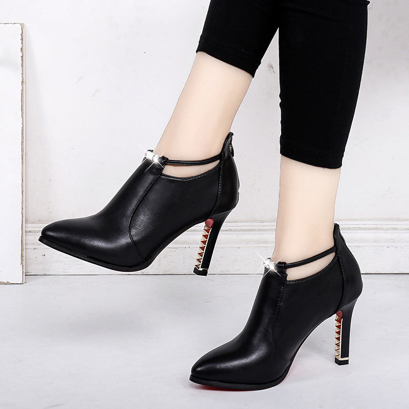 Damen nan elegante knöchelhohe Stiefelette mit spitzer Form Schmuckriemen und goldbesetztem Stilettoabsatz R&B