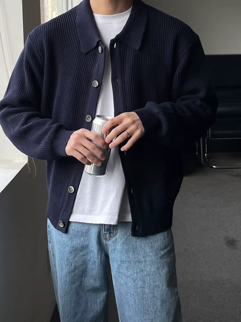 R&B | Der Slim - Fit - Cardigan Im Streetwear - Look für Moderne Männer