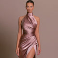 Damenkleid mit langem Stehkragen