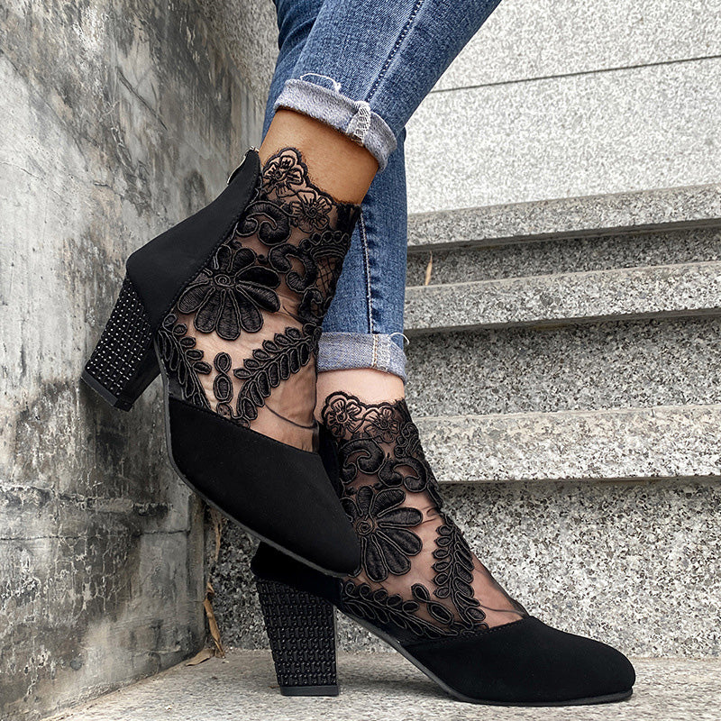 Elegante Sommer-Spitzenpumps R&B