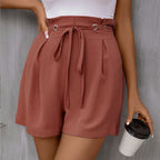 R&B | Einfarbige Shorts mit hoher Taille