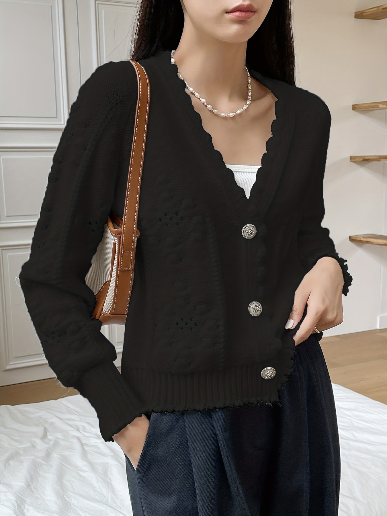 R&B | Zeitlose und Elegante Strickjacke