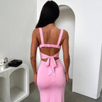 R&B | Kleid mit geteilten Neckholder-Hosenträgern