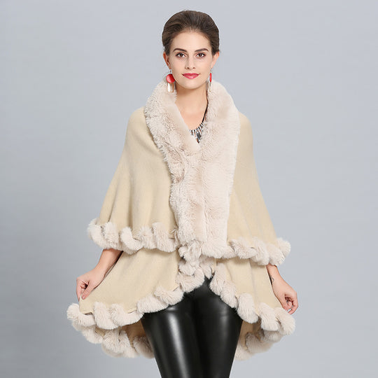 Damen Kapuzenponcho mit luxuriösem Fellkragen und eleganter Umrandung R&B