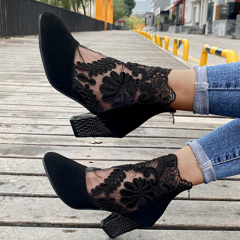 Elegante Sommer-Spitzenpumps R&B