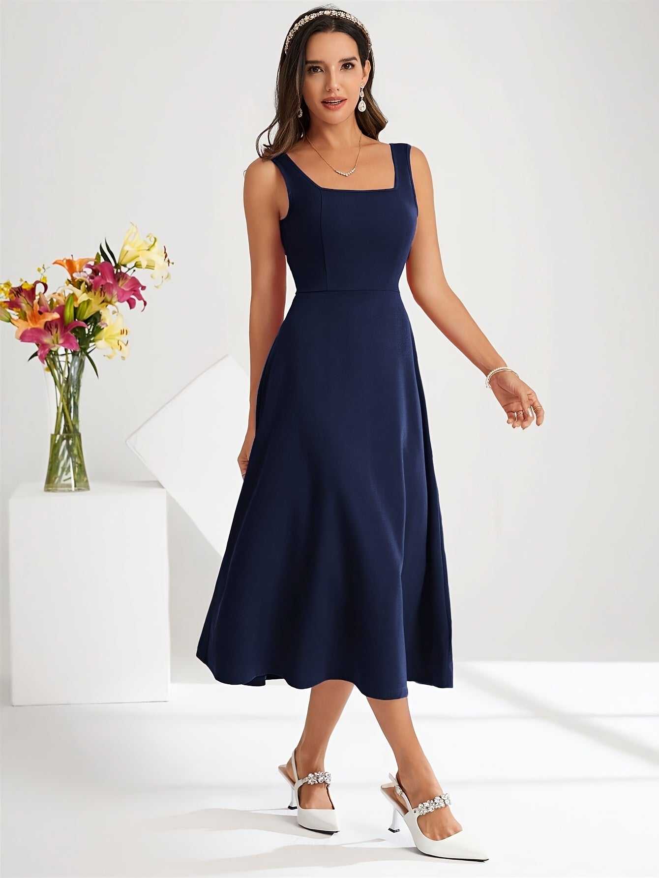 R&B | Elegantes Kleid mit Trägern Dunkelblau Farbe