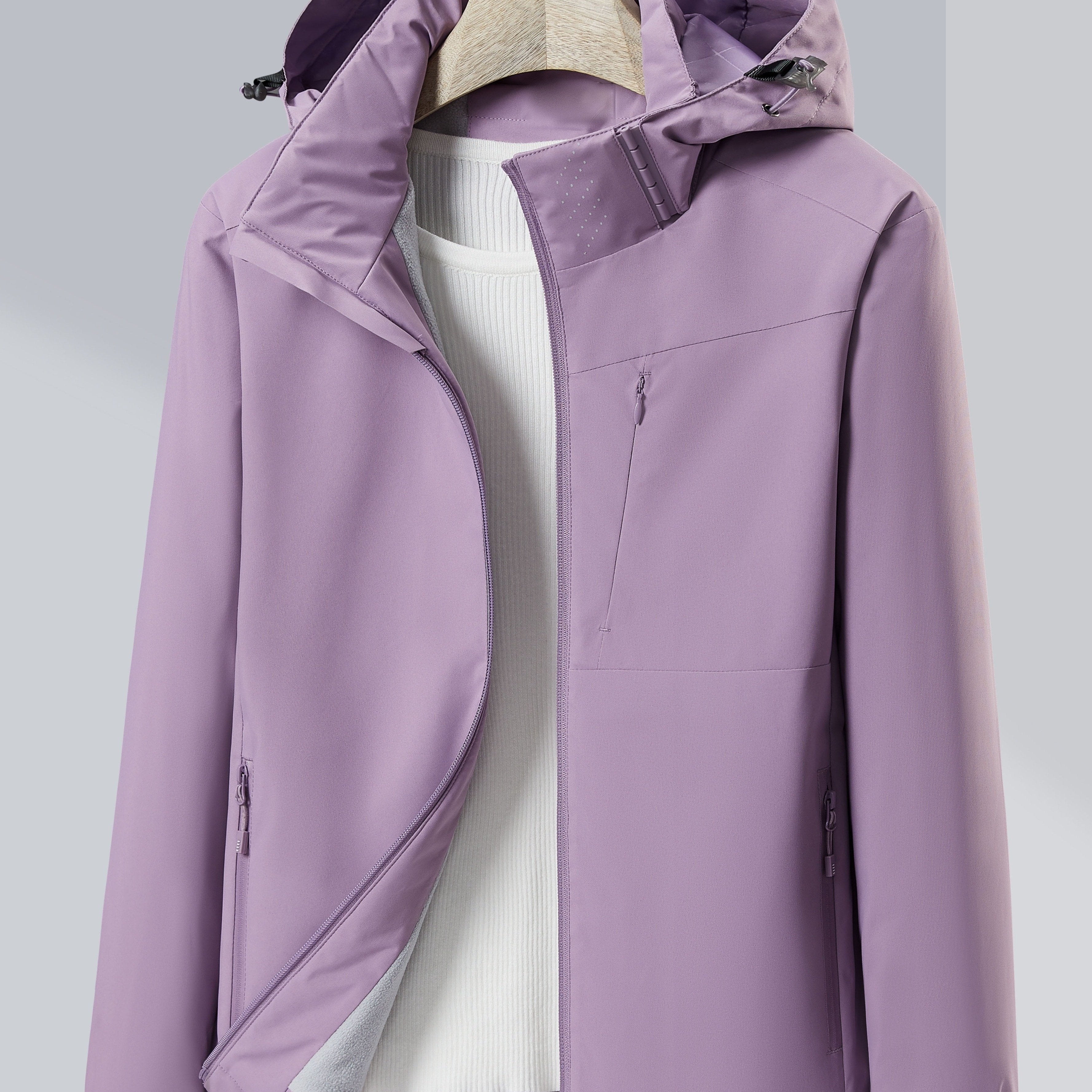 R&B | Wasser- und Winddichte Außentasche mit Fleece-Futter und Kapuze
