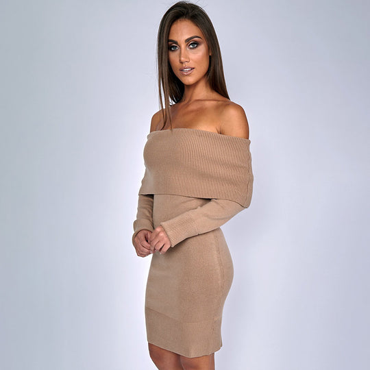 Damen Strickkleid mit Off-Shoulder-Ausschnitt und figurbetontem Schnitt R&B
