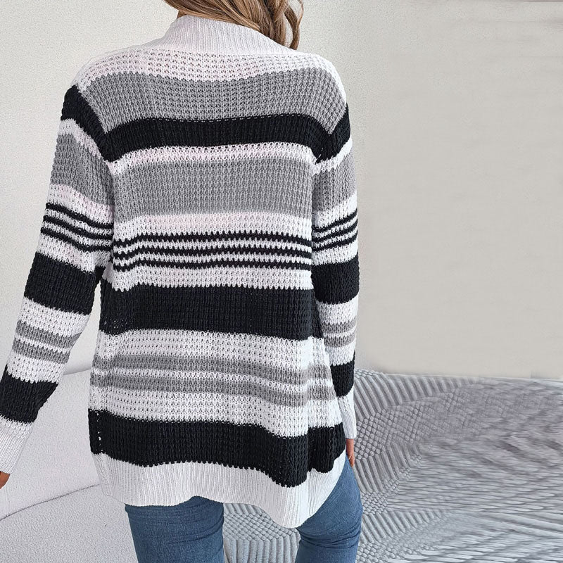 R&B | Gestreifte Strick-Strickjacke mit Modernem Look